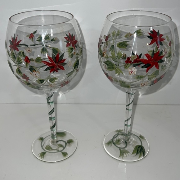2 Hand Painted Red flowwers green stems Wine Glasses - Picture 3 of 8